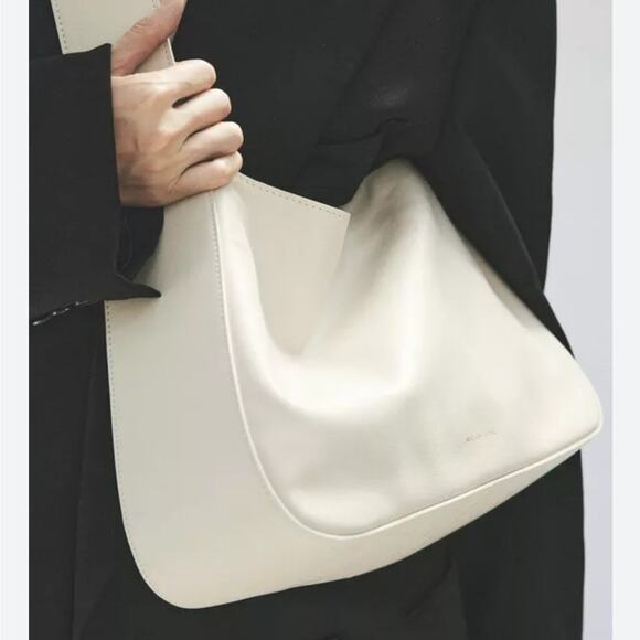 Janessa Leone Ayla Regenerative Leather Shoulder Bag - Gold - Picture 2 of 7